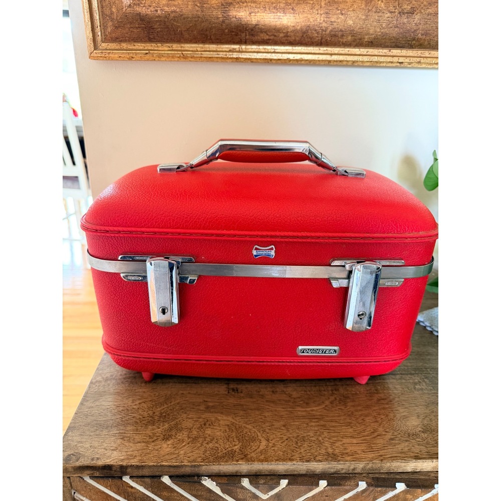 Vintage 1960s American Tourtister Tiara Red Train Case Vanity Makeup Case USA